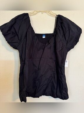 Old Navy Black Puff Sleeve Smocked Yoke Top